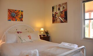 Old Bara Guesthouse