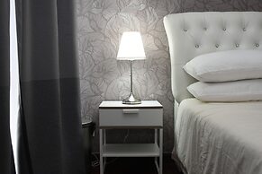 Silverscape Family Studio Suite