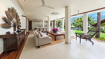 Villa Analaya