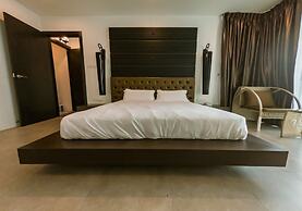 Hermitage Boutique House