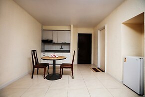 Gold Beach Hotel