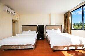 Gold Beach Hotel