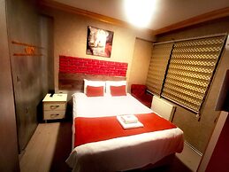 Ador Troia Hotel