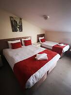 Ador Troia Hotel