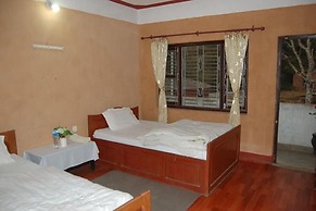 Shrestha Hotel