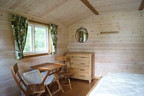 Långsjön Stugor & Camping