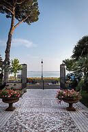 Hotel Holiday