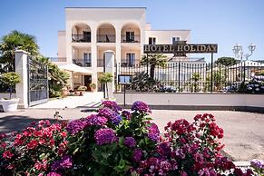 Hotel Holiday