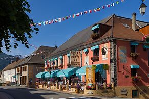 Logis Hotel De La Poste