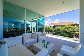 Phu Montra Villa with Ocean View A4