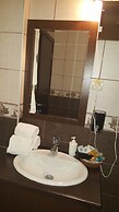 Hotel Contact