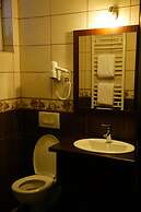 Hotel Contact
