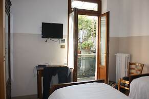 Hotel Avalon