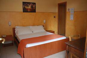 Hotel Avalon