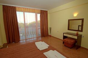 Hotel Zaara
