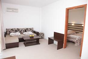 Hotel Zaara