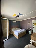 Retro Suites