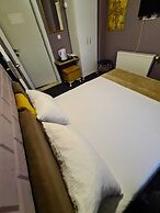 Retro Suites