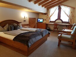Alpenhotel Tyrol