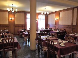 Hotel Eth Pomer
