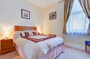 Dolphin Guesthouse