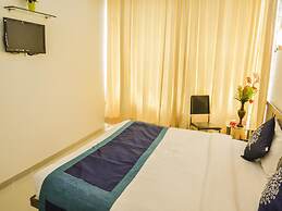 OYO 4437 Hotel Sai Sakha