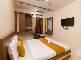 OYO 5660 Hotel Sree Residency