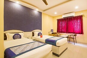 CAPITAL O 11079 Hotel Prestige