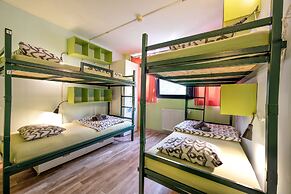 Island Hostel - Adults only
