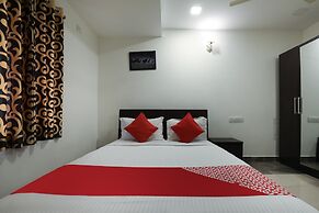 OYO 10595 Hotel Mirras