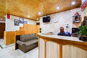 OYO 10692 Hotel Shubham