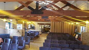 The Royal Arms (room only)