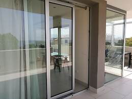 Art House Margine Rosso