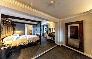 The Lion Hotel