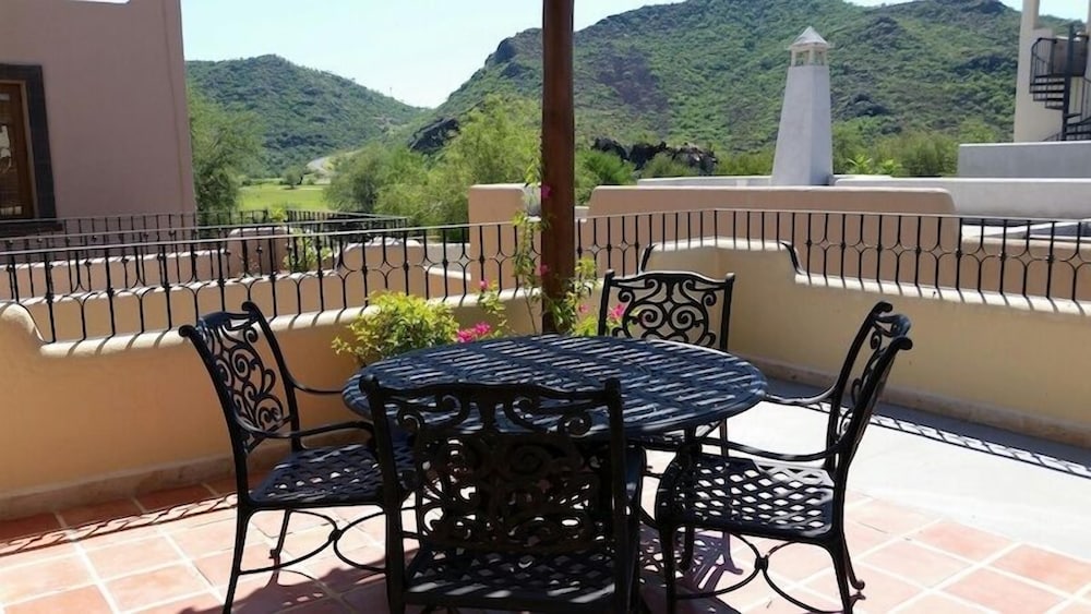 FN460- Charming Cozy Luxury Villa