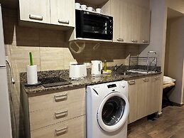 Urbana Suites & Studios 440
