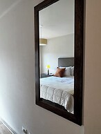 Urbana Suites & Studios 440