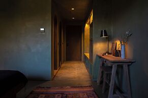 Life Gallery Hotel