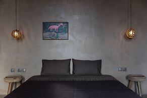 Life Gallery Hotel