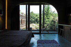 Life Gallery Hotel