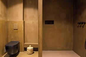 Life Gallery Hotel