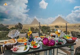 Panorama Pyramids Inn