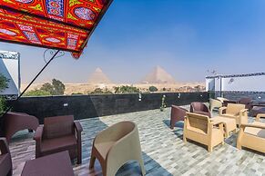 Panorama Pyramids Inn