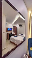 Panorama Pyramids Inn