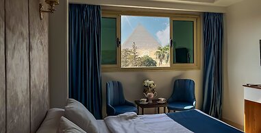 Panorama Pyramids Inn