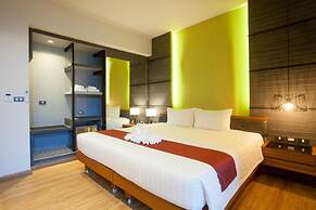 The Glory Gold Hotel