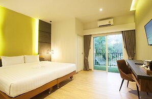 The Glory Gold Hotel