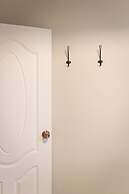 The Neighbors Hostel - Adults Only