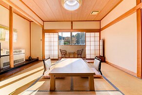 Honjin No Yado Yanagi No Yu