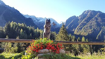 Hotel La Roccia